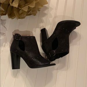 Woman’s boots